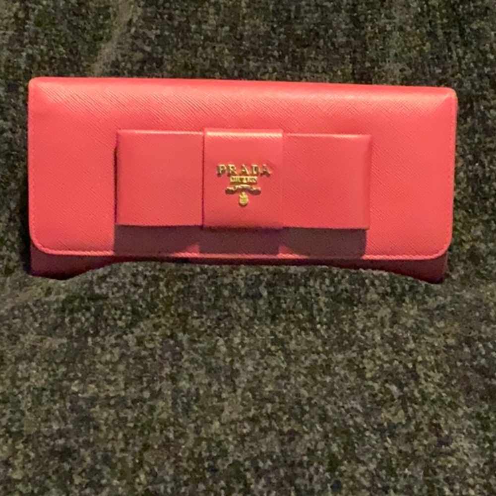 PRADA Leather Wallet Bow, Pink Saffiano Fiocco Ribbon 1M1132 Long Wallet Peonia
